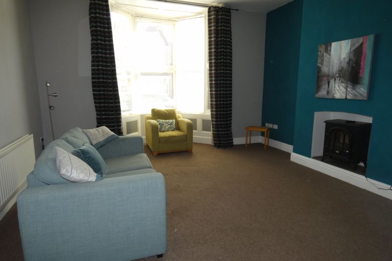 Lounge- click for photo gallery